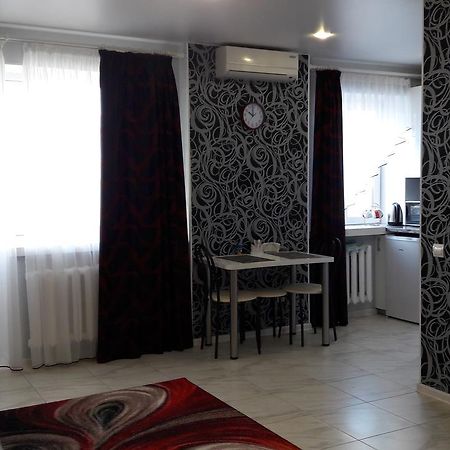 Apartment On Mstyslavs'Ka Chernihiv Luaran gambar